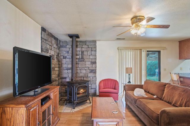 3997 Lucas Ln, Valley Springs, CA 95252