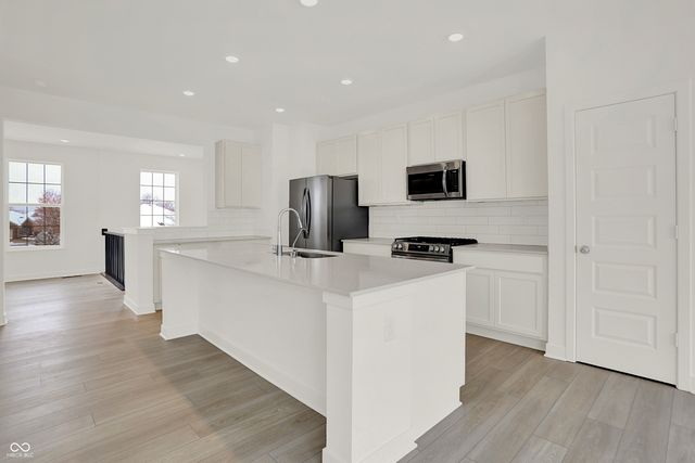 5879 Farwell Avenue, Plainfield, IN 46168