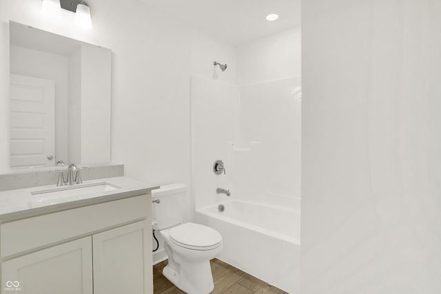 5879 Farwell Avenue, Plainfield, IN 46168