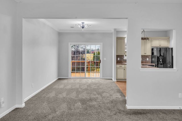 818 W Sagewood Dr, Gallatin, TN 37066