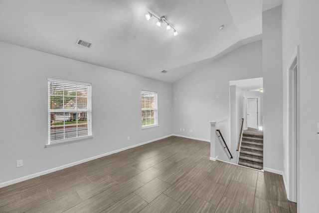 818 W Sagewood Dr, Gallatin, TN 37066