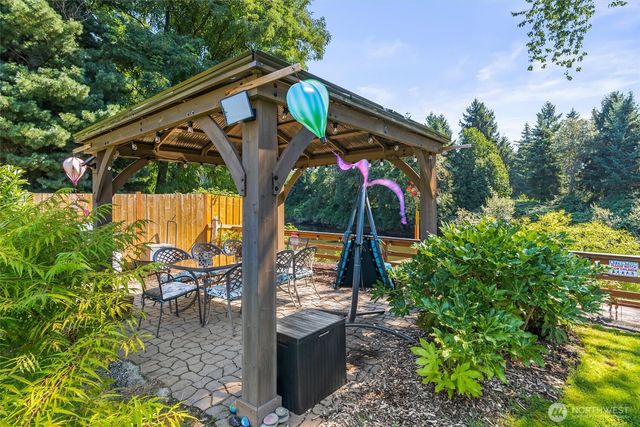 13344 56th Avenue S, Tukwila, WA 98178