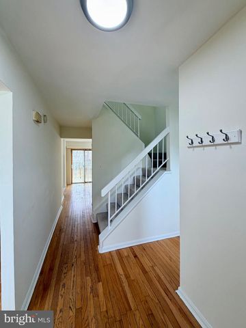 3048 HICKORY GROVE CT, Fairfax, VA 22031