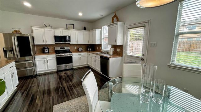 6810 Enchanted Crest Drive, Katy, TX 77449