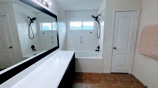 6810 Enchanted Crest Drive, Katy, TX 77449