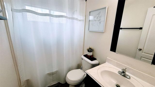 6810 Enchanted Crest Drive, Katy, TX 77449