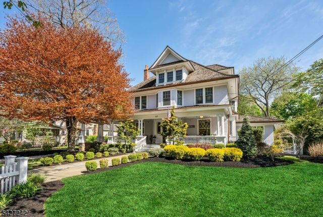 427 Spring Ave, Ridgewood Village, NJ 07450