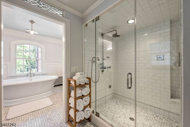 427 Spring Ave, Ridgewood Village, NJ 07450