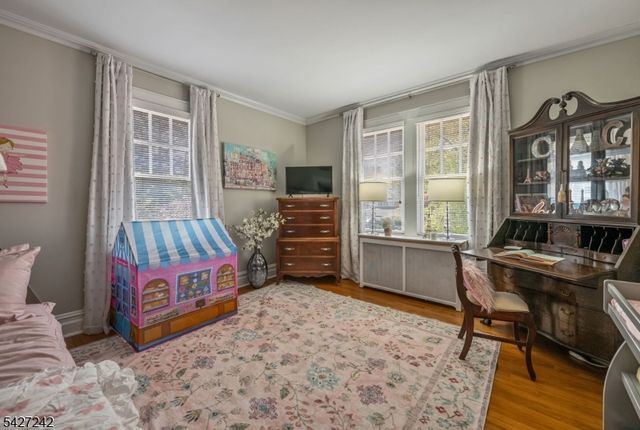 427 Spring Ave, Ridgewood Village, NJ 07450