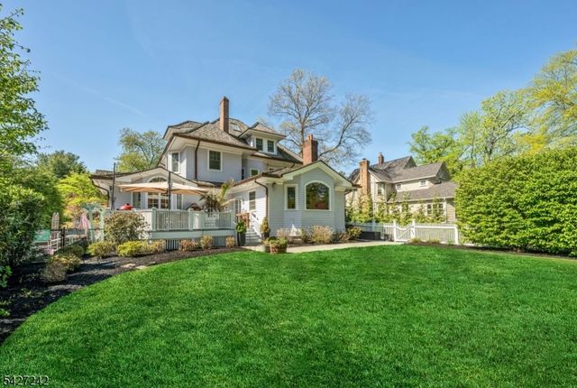 427 Spring Ave, Ridgewood Village, NJ 07450