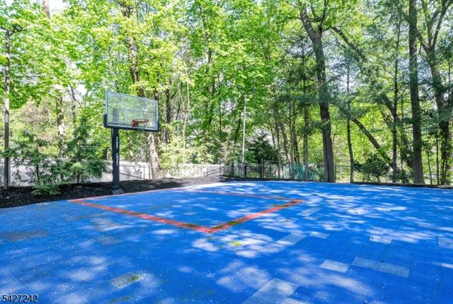 427 Spring Ave, Ridgewood Village, NJ 07450