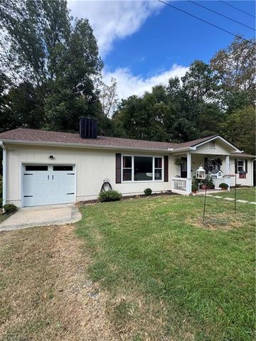 1822 Clodfelter Road, Winston-salem, NC 27107
