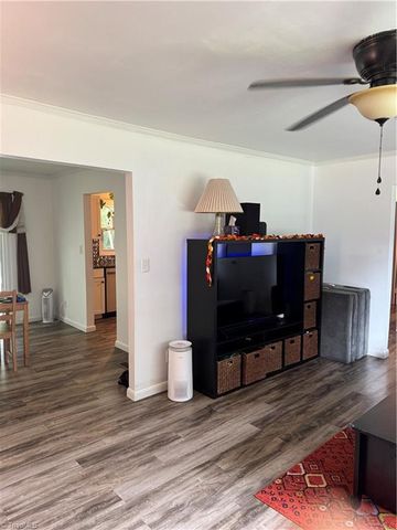 1822 Clodfelter Road, Winston-salem, NC 27107