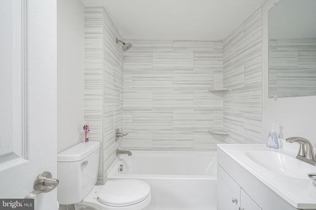 126 JACKSON RD, Berlin, NJ 08009