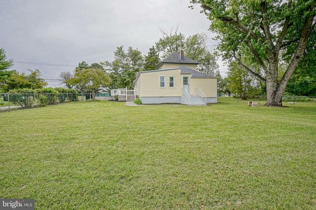 126 JACKSON RD, Berlin, NJ 08009