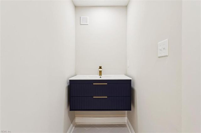 5015 Myrica CT, Chesapeake, VA 23321