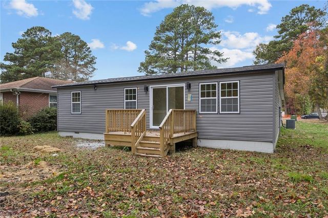 5015 Myrica CT, Chesapeake, VA 23321