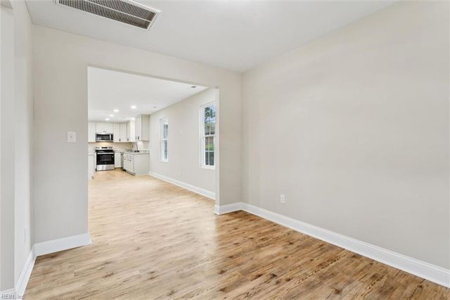 5015 Myrica CT, Chesapeake, VA 23321