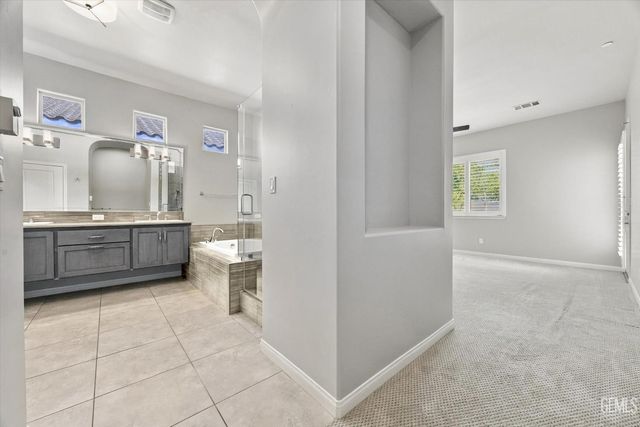 12120 Parkerhill Drive, Bakersfield, CA 93311