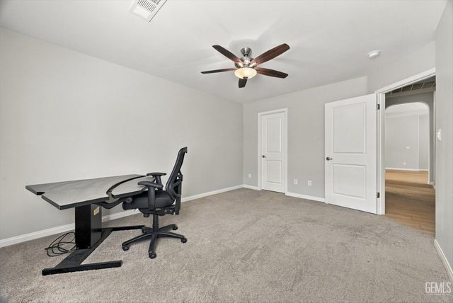 12120 Parkerhill Drive, Bakersfield, CA 93311
