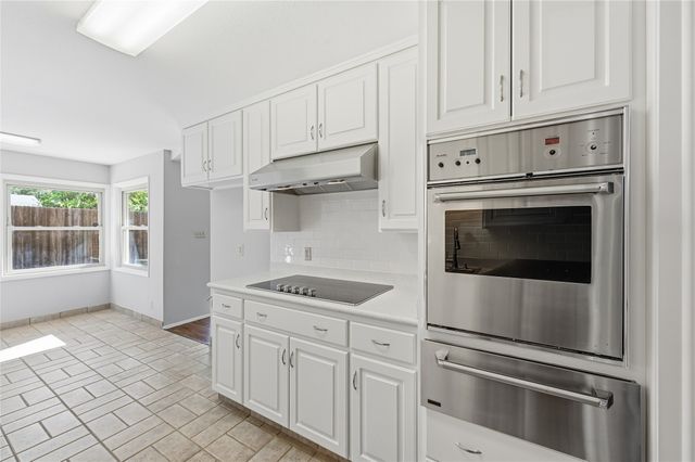 11832 High Valley Drive, Dallas, TX 75234