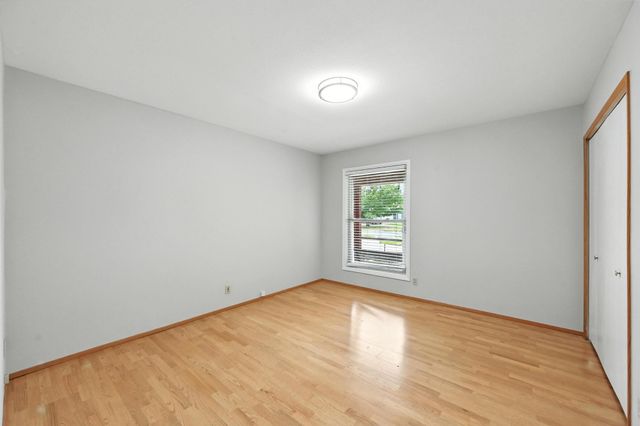 11832 High Valley Drive, Dallas, TX 75234