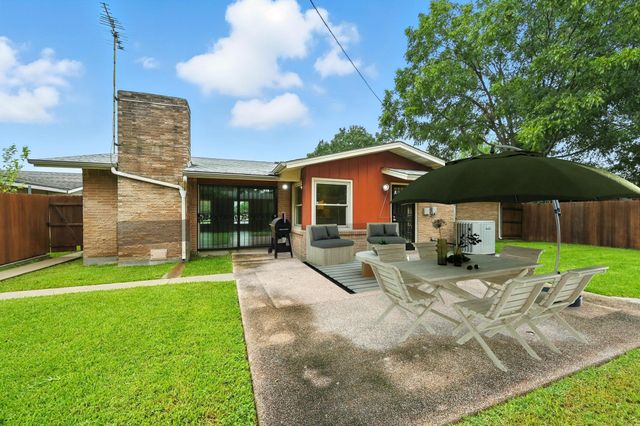 11832 High Valley Drive, Dallas, TX 75234