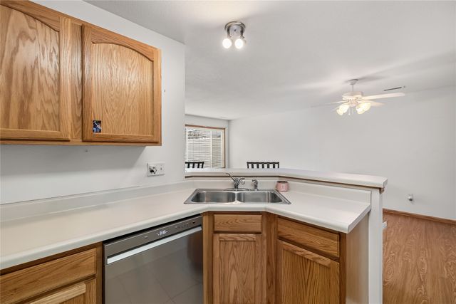 3799 Village Run Drive 504, Des Moines, IA 50317