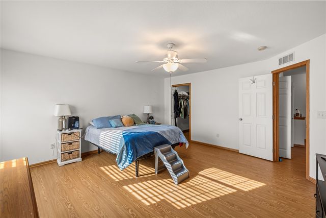 3799 Village Run Drive 504, Des Moines, IA 50317