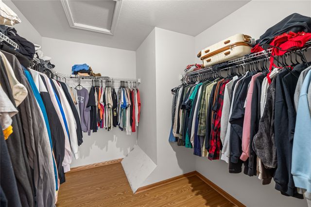 3799 Village Run Drive 504, Des Moines, IA 50317