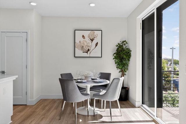 3891 Vanguard Common 1004, Fremont, CA 94538