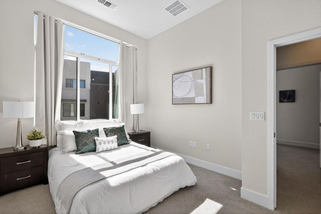 3891 Vanguard Common 1004, Fremont, CA 94538