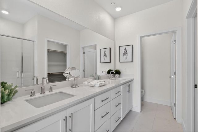 3891 Vanguard Common 1004, Fremont, CA 94538