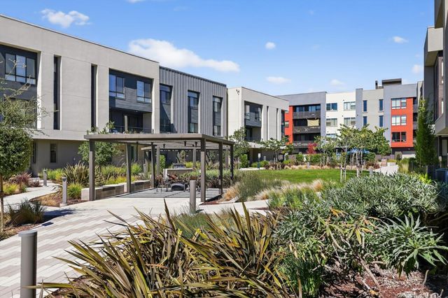 3891 Vanguard Common 1004, Fremont, CA 94538