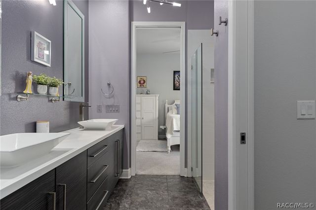 1224 W Labrador Court, Hernando, FL 34442