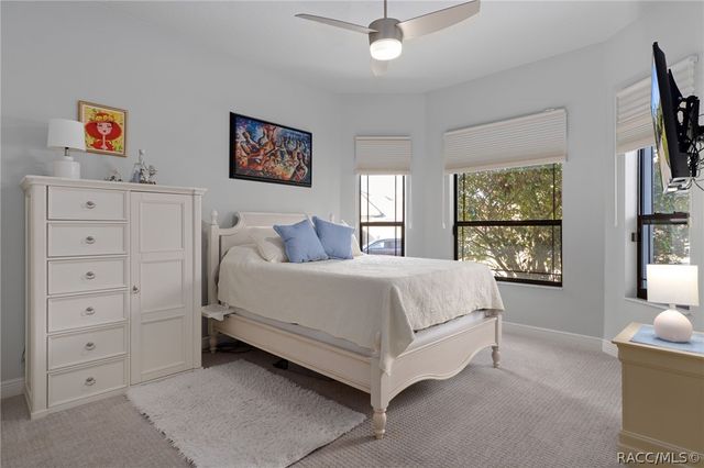 1224 W Labrador Court, Hernando, FL 34442