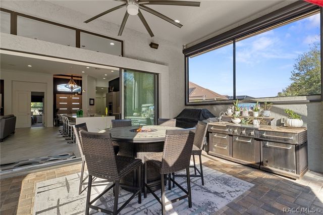 1224 W Labrador Court, Hernando, FL 34442