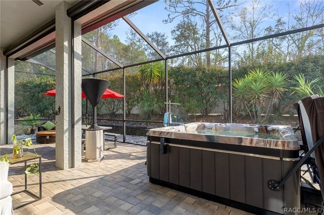 1224 W Labrador Court, Hernando, FL 34442