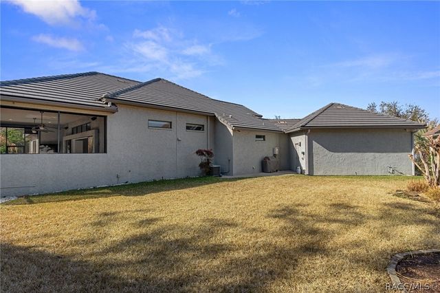 1224 W Labrador Court, Hernando, FL 34442