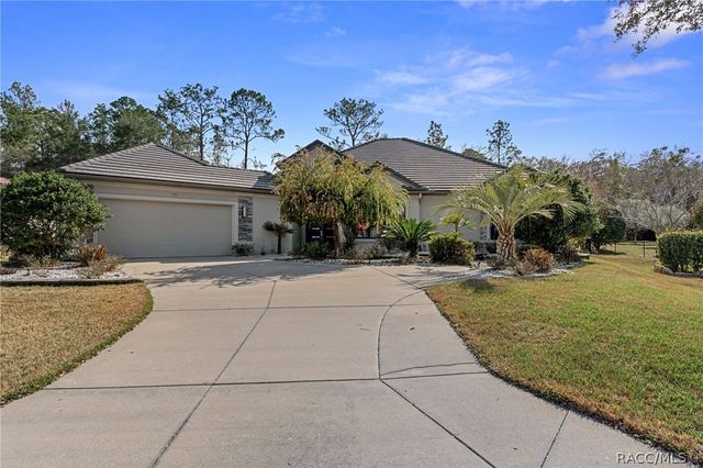 1224 W Labrador Court, Hernando, FL 34442