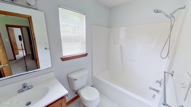 1043 Shirley Drive, Jacksonville, NC 28540