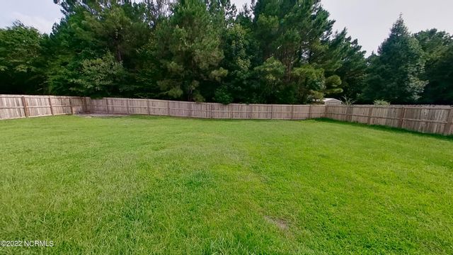 1043 Shirley Drive, Jacksonville, NC 28540