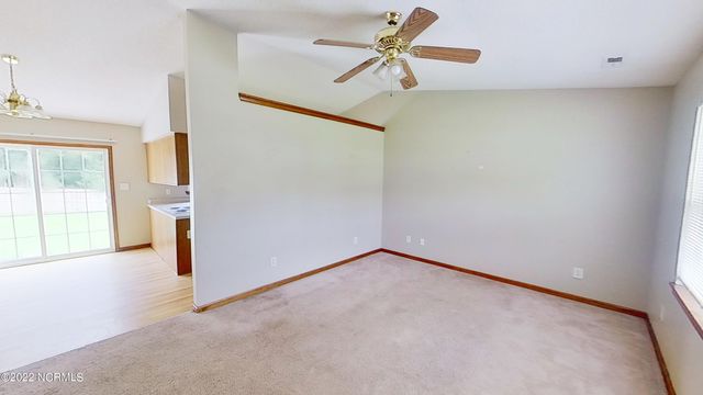 1043 Shirley Drive, Jacksonville, NC 28540
