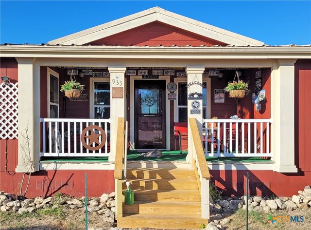 935 County Road 4820, Kempner, TX 76539