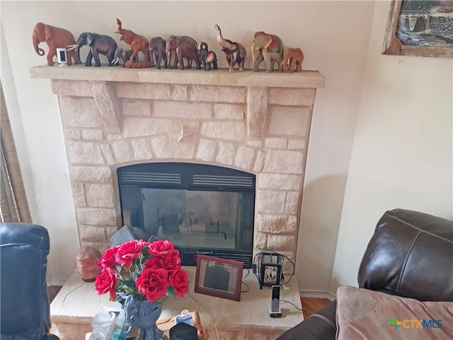 935 County Road 4820, Kempner, TX 76539