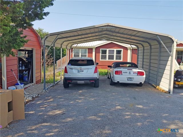 935 County Road 4820, Kempner, TX 76539