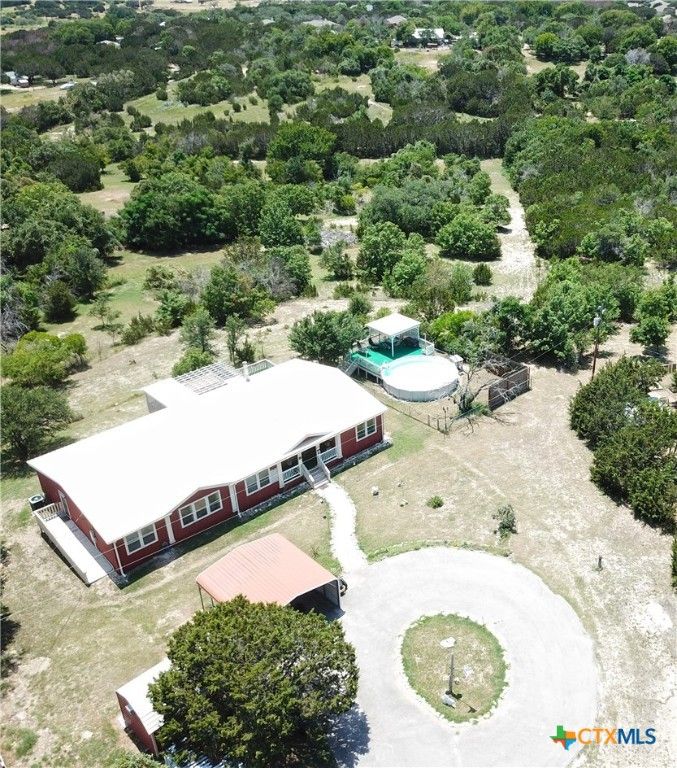 935 County Road 4820, Kempner, TX 76539