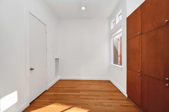 2436 Bissonnet Street 8, Houston, TX 77005