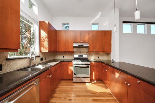 2436 Bissonnet Street 8, Houston, TX 77005