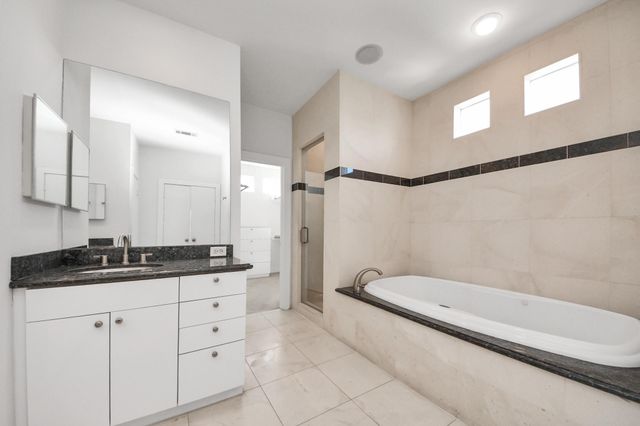 2436 Bissonnet Street 8, Houston, TX 77005